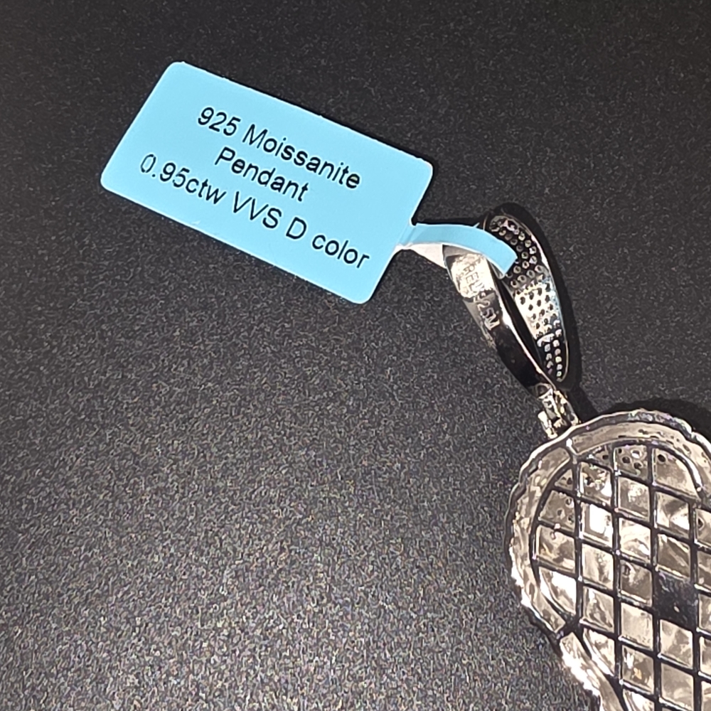 💎 Iced Out Jesus Piece Pendant – Moissanite | 925 Silver (Rhodium Plated) 💎 - Picture 11 of 14